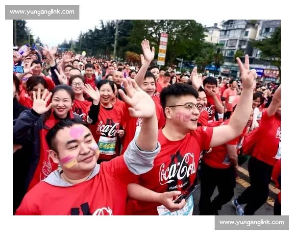成马开跑，中粮可口可乐四川跑团红动赛道